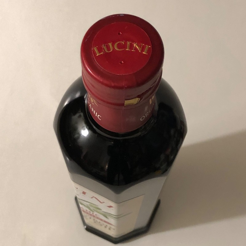 Lucini Organic Premium Select Extra Virgin Olive Oil — 16.9 Fl Oz gallery