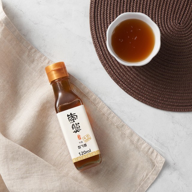 Lee Woong Food - Korean Traditional 100% Sesame Oil 120ml gallery