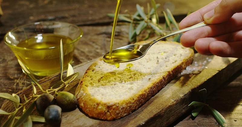 Sanniti Laudemio Organic Extra Virgin Olive Oil Fattoria di Maiano, Gold Award gallery