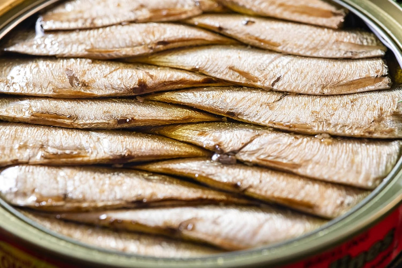 Brisling Sardines, Smoked in Olive Oil, 4.23-Ounce gallery