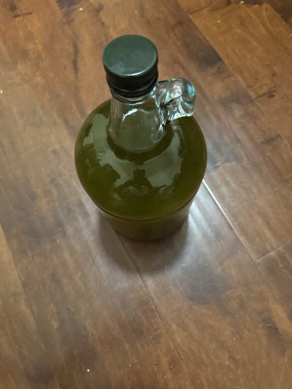 Sultan 100% Extra Virgin Koura Olive Oil First Press Cold Press 96.4 fl oz gallery