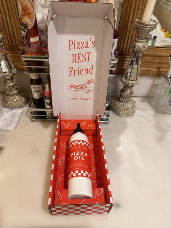 Brightland Pizza Oil a jalapeño and herb flavored extra virgin olive oil in Box gallery