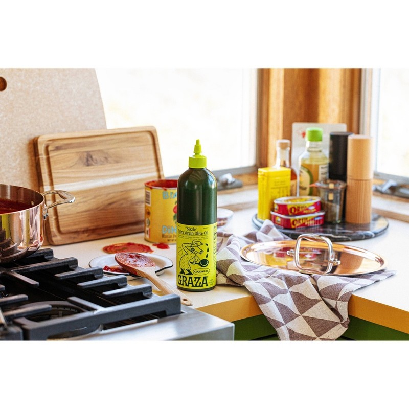 Graza Sizzle Extra Virgin Olive Oil for Cooking - 750ml gallery