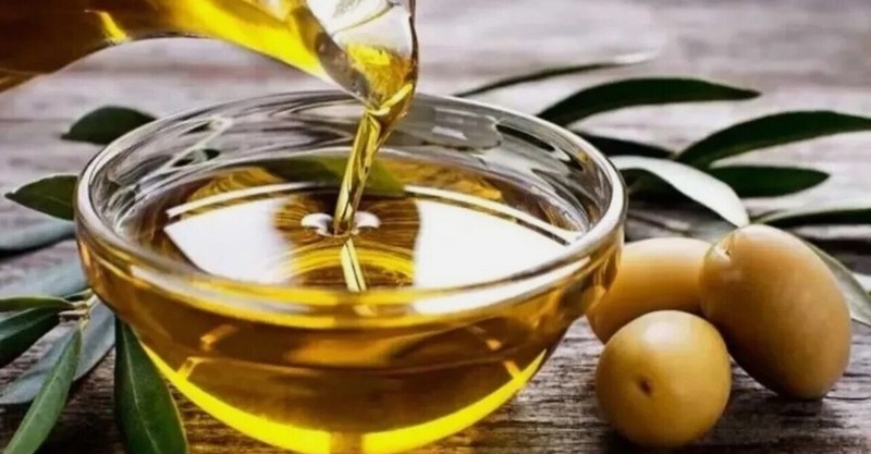 Oil Olive Virgin Jordanian Organic Fresh/زيت زيتون اردني / premium / 700 gm