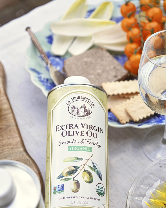 La Tourangelle, Organic Extra Virgin Olive Oil, ColdPressed Early Harvest EVO... gallery