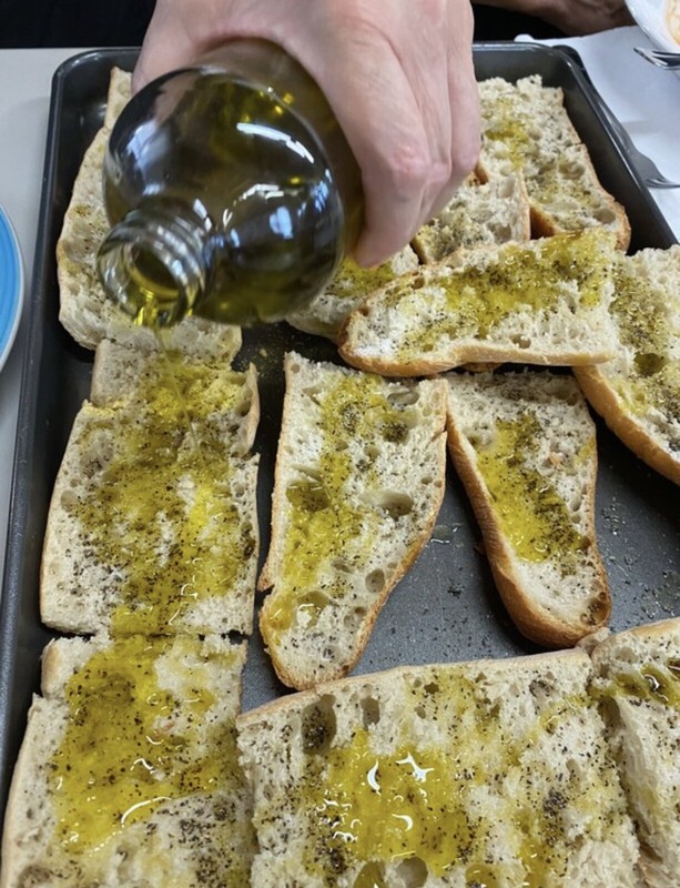 Unfiltered Sicilian Extra Virgin Olive Oil. First Cold Press. Sicily gallery