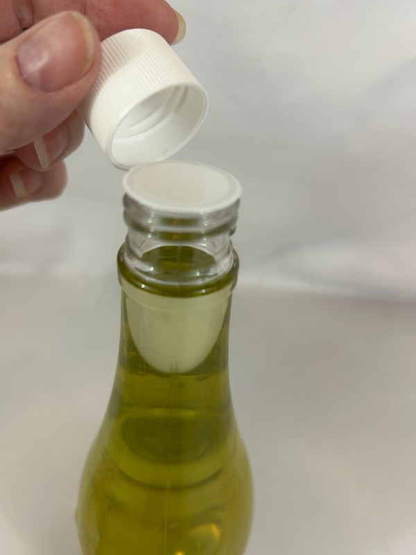 Watkins Grapeseed Oil Natural Flavors with Garlic & Parsley Bottle 12.6 Fl oz gallery