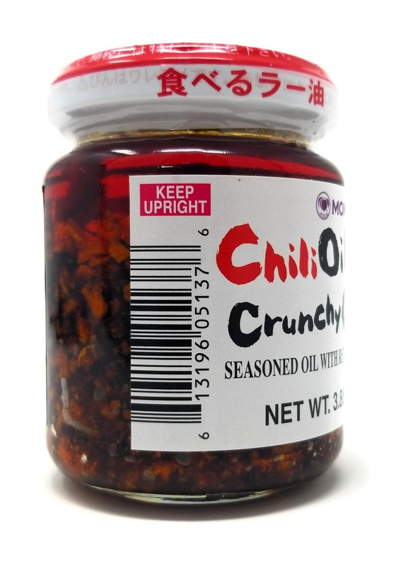 Momoya Chili Oil With Crunchy Garlic Japanese Red Pepper Seasoning 3.88 Oz Glass gallery