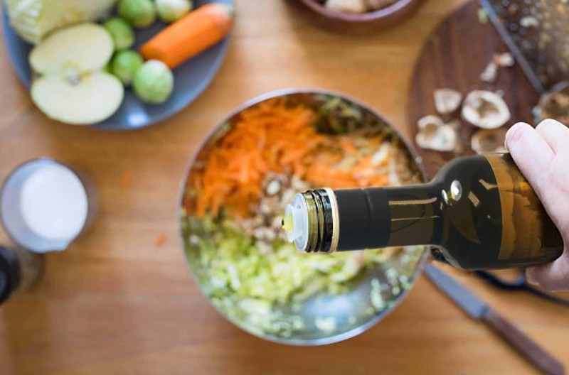 Castillo de Pinar First Cold Pressed Extra Virgin Olive Oil Picual Single-Var... gallery